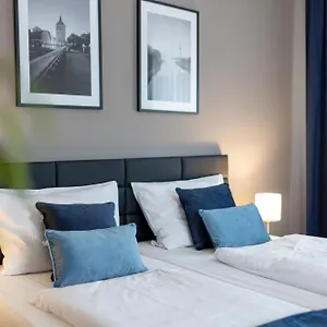 Hotell Wegener, MHG